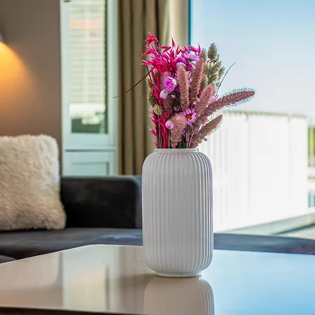 Promenadenvilla 03 10 * ליבק