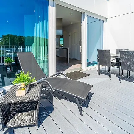 Promenadenvilla 03 10 דירה