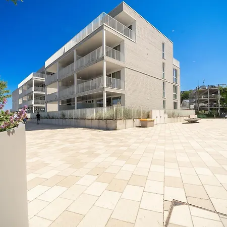 Promenadenvilla 03 10 ליבק