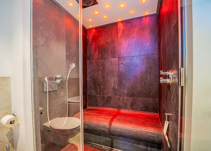 Promenadenvilla 03 10 *